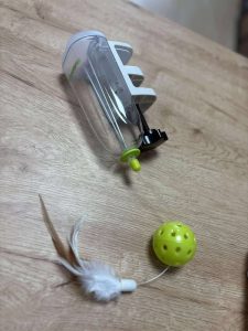 DISTIBUTEUR INTERACTIF DE FRIANDISE