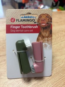 BROSSES À DENTS DOIGT