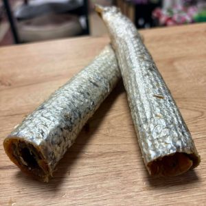 Peau avec chair de saumon